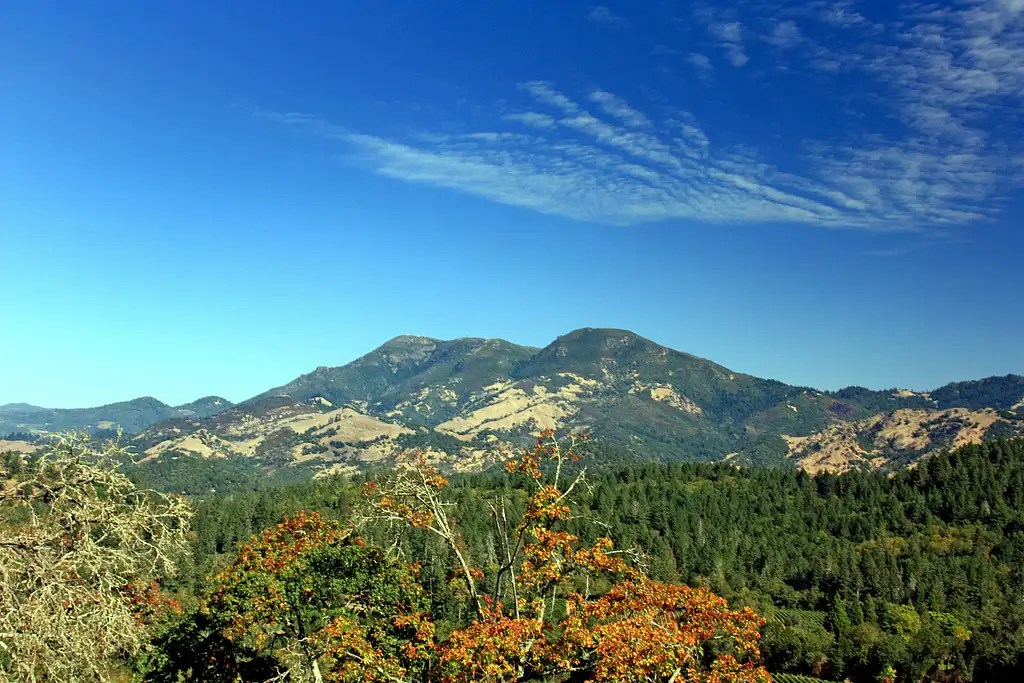 Mt. St. Helena from across Napa Valley Photos, Diagrams & Topos