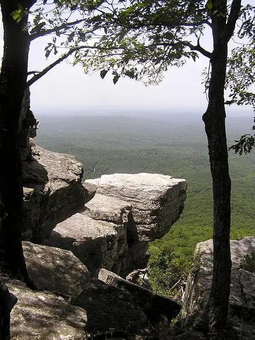 Pulpit Rock, Cheaha Mountain, Alabama. Photos, Diagrams & Topos