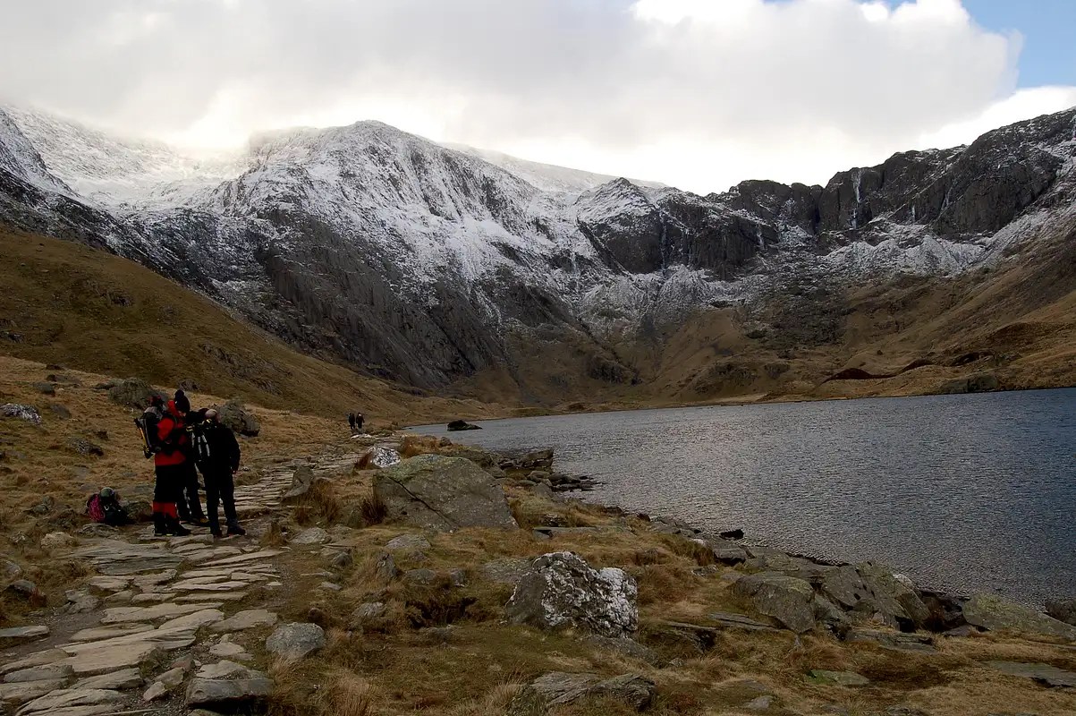 Glyder Fawr from Llyn Idwal lake Photos, Diagrams & Topos SummitPost