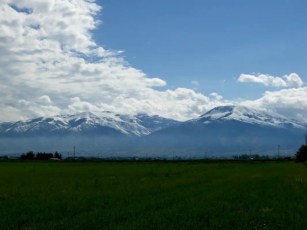 Mount Logan and Millville Peak Photos, Diagrams & Topos SummitPost