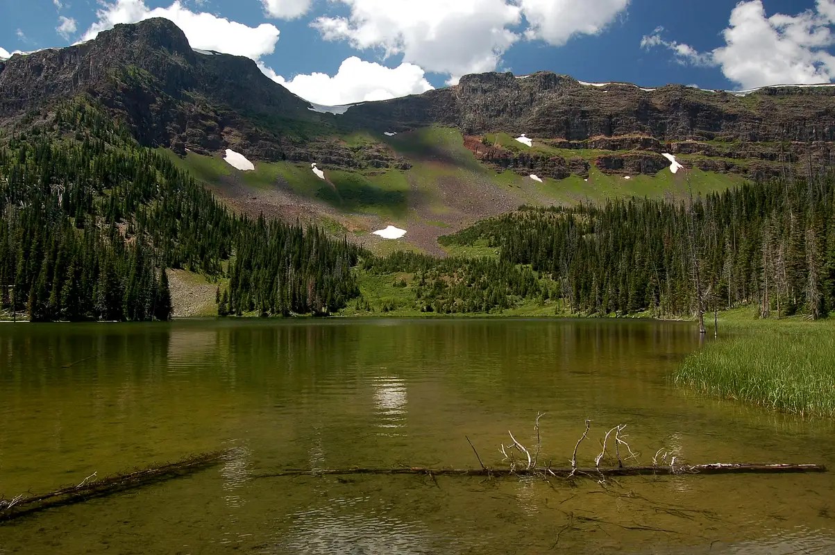 Slide Mandall Lake, Flat Tops Wilderness Photos, Diagrams & Topos
