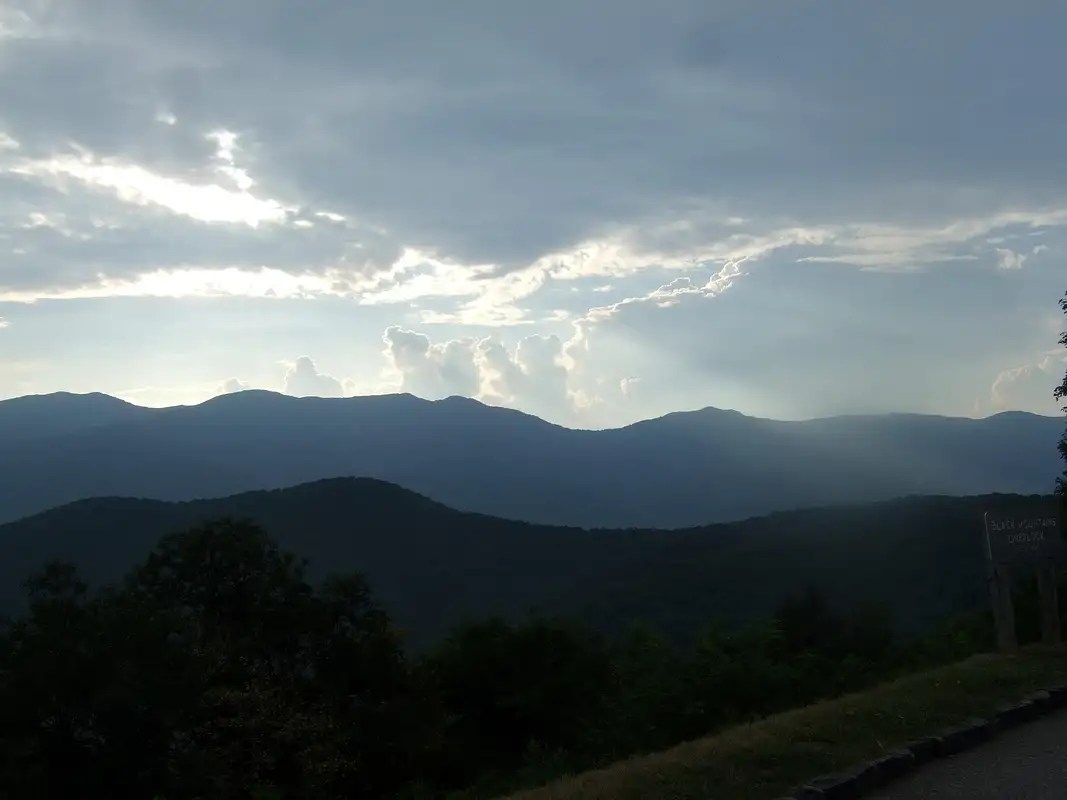 Black Mountains Climbing, Hiking & Mountaineering SummitPost