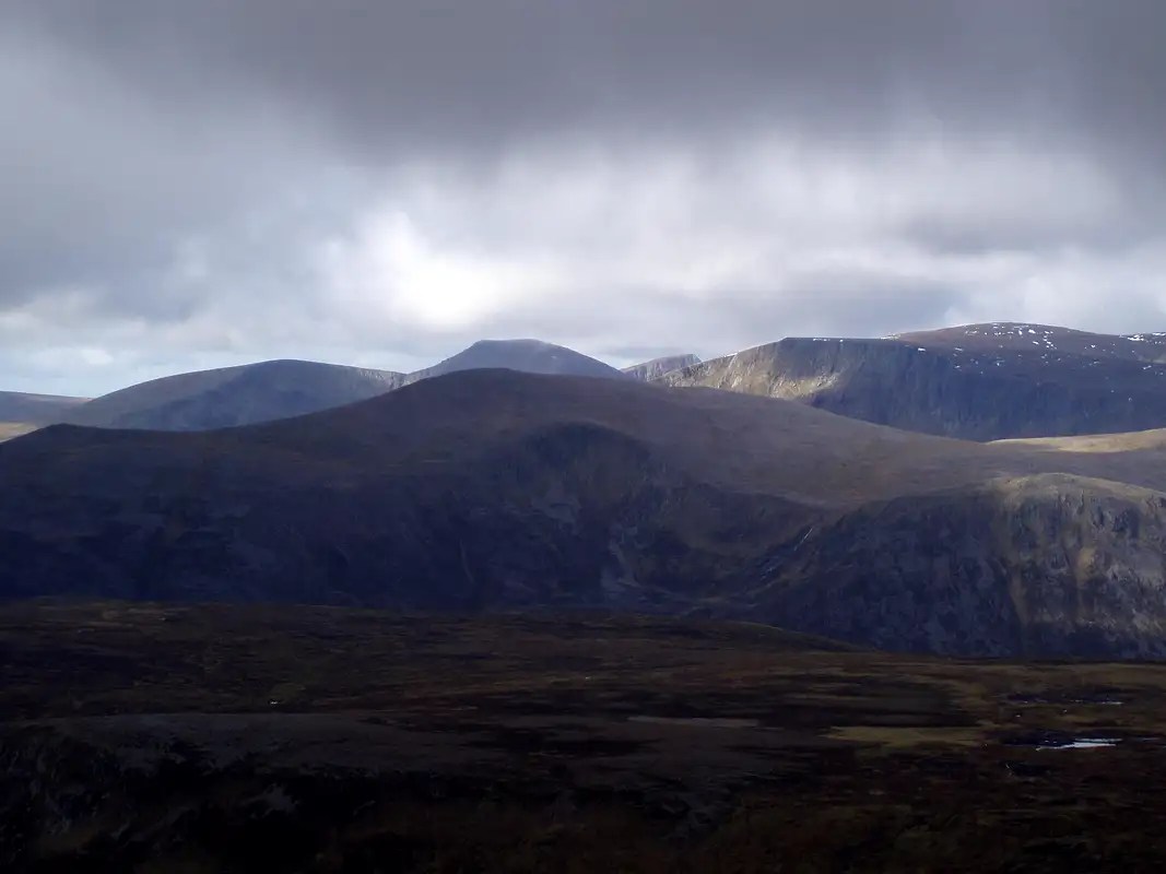 Ben Macdui Climbing, Hiking & Mountaineering SummitPost