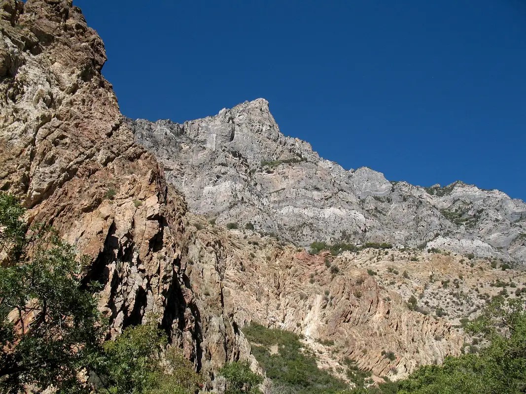 Squaw Mountain (Squaw Peak) Climbing, Hiking & Mountaineering