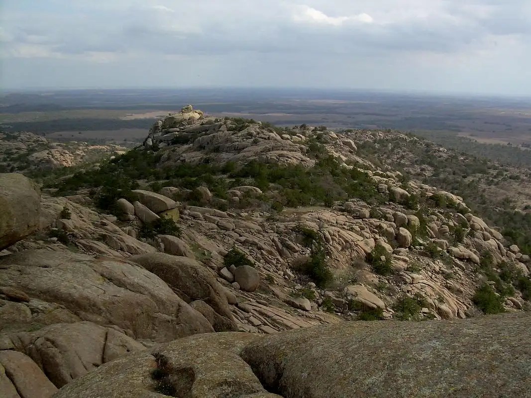 Bat Cave Peak (UN2070) Climbing, Hiking & Mountaineering SummitPost