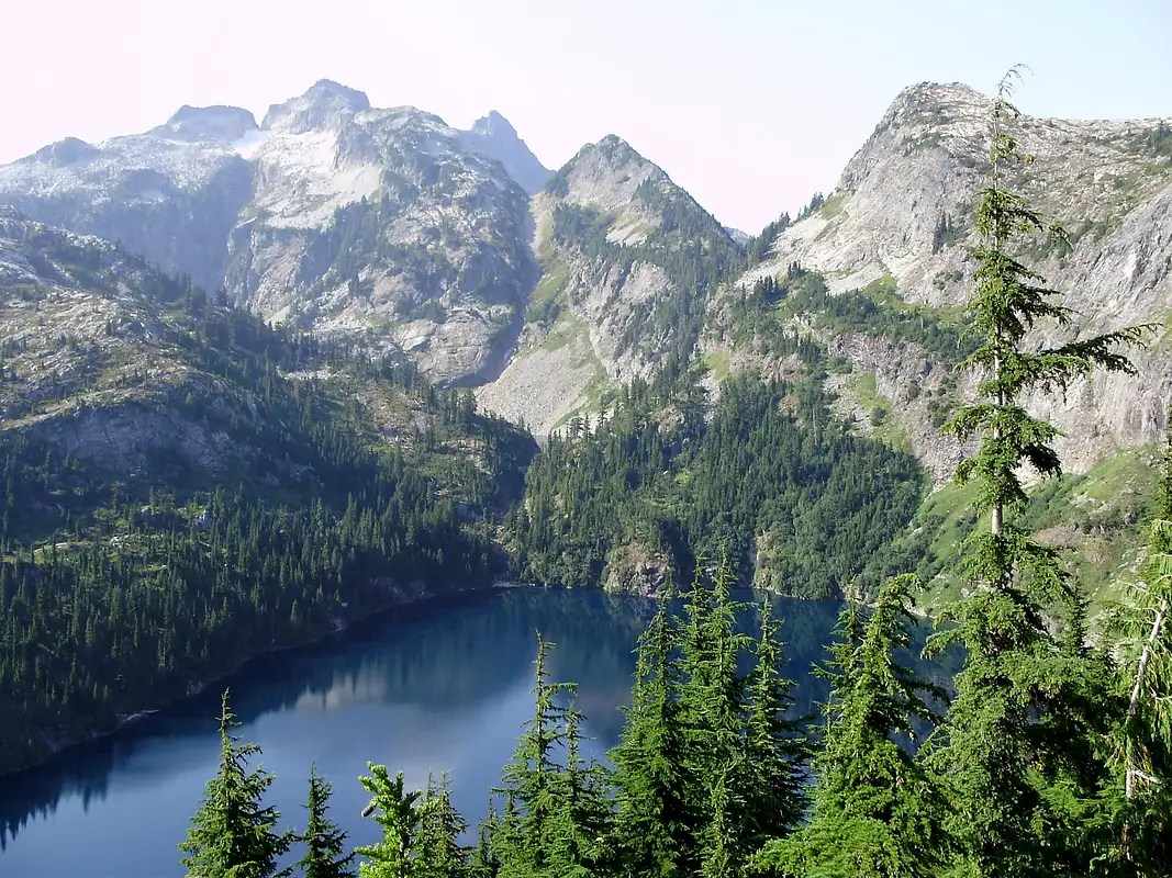 Thornton Lakes, Mount Triumph and Trappers Peak Photos, Diagrams