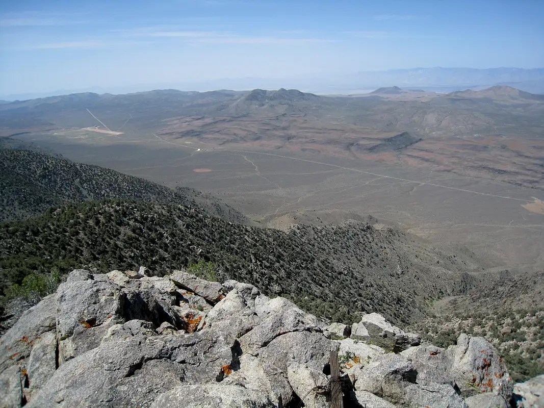 China Lake Photos, Diagrams & Topos SummitPost