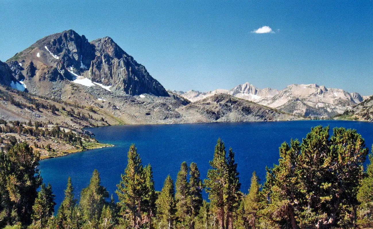 Duck Lake from the northeast end Photos, Diagrams & Topos SummitPost