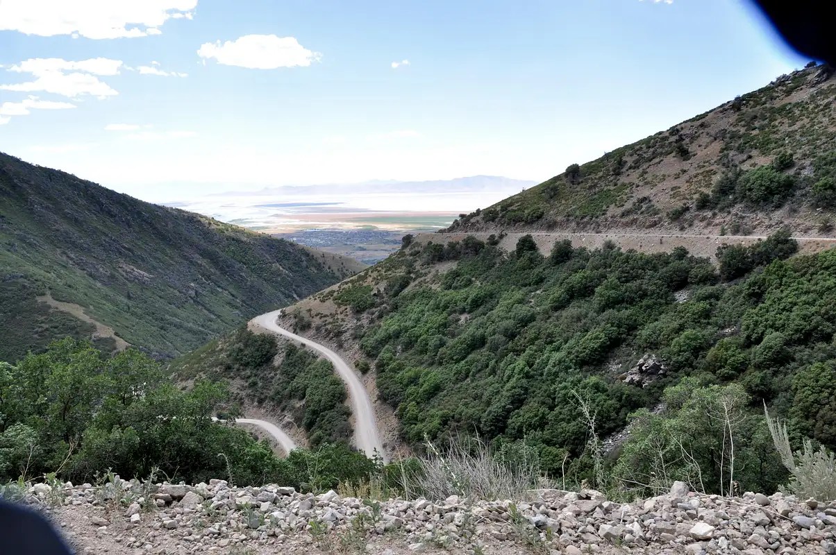 Farmington Canyon Road Photos, Diagrams & Topos SummitPost