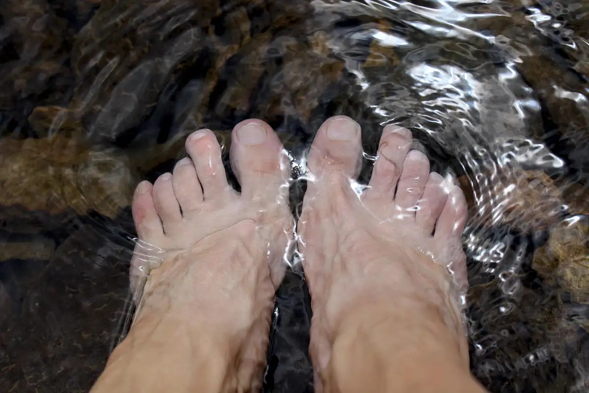 cold water on my feet Photos, Diagrams & Topos SummitPost