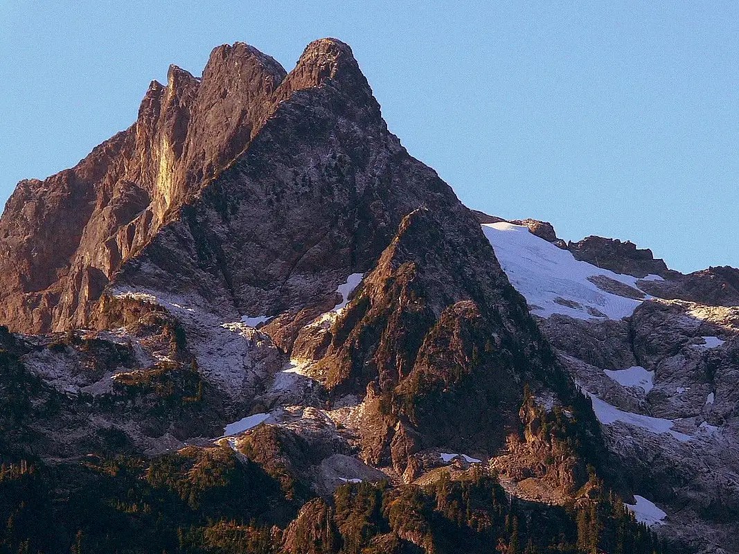 White Horse Mountain on the way Photos, Diagrams & Topos SummitPost