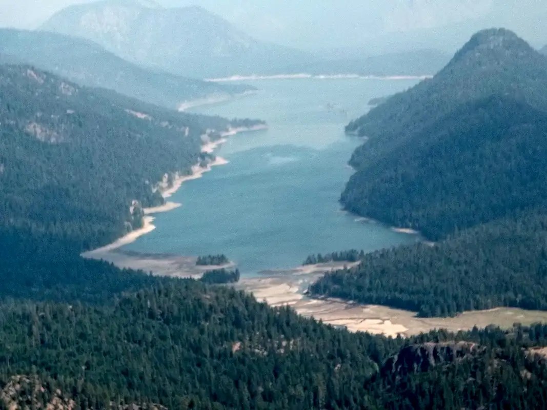 Closeup of Rimrock Lake Photos, Diagrams & Topos SummitPost