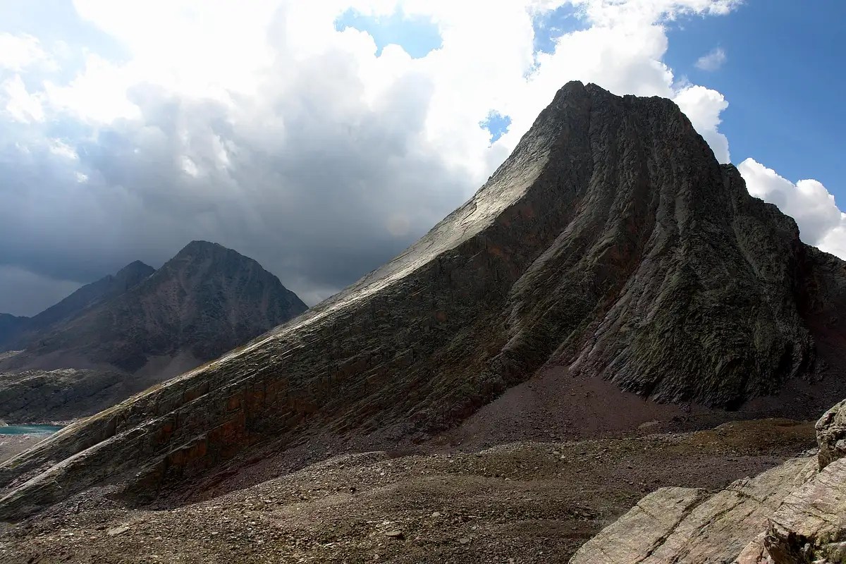 Vestal Peak Photos, Diagrams & Topos SummitPost