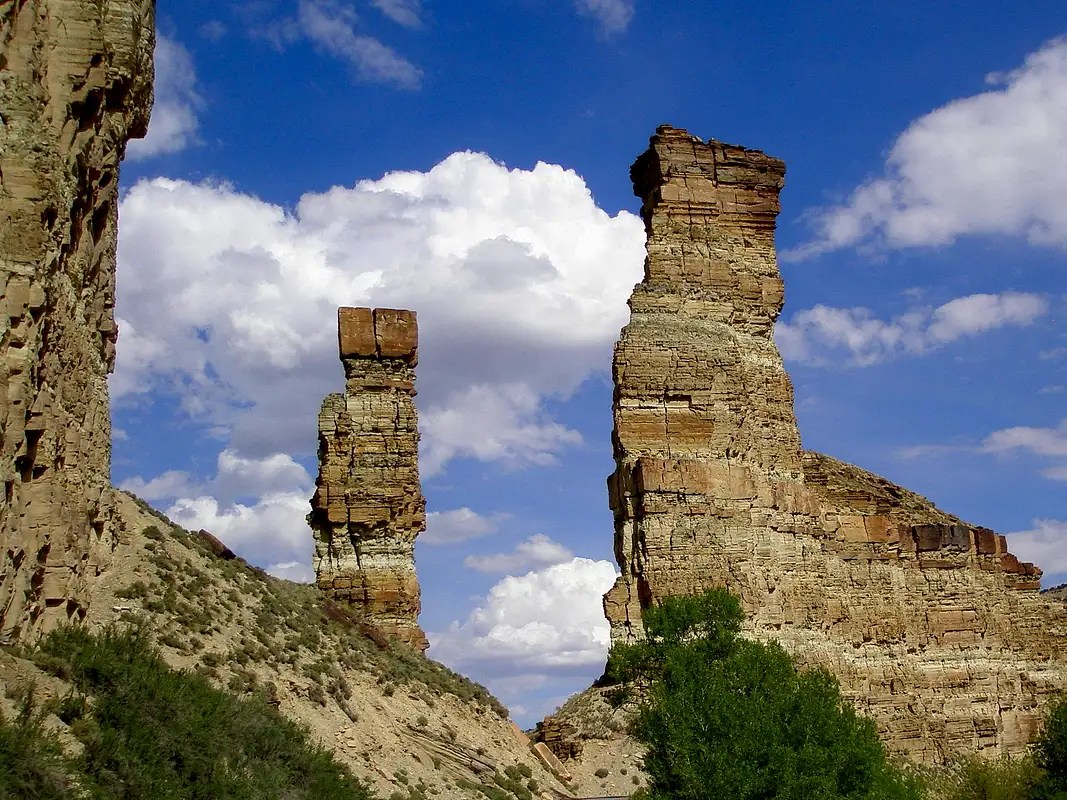 Strawberry Pinnacles Photos, Diagrams & Topos SummitPost