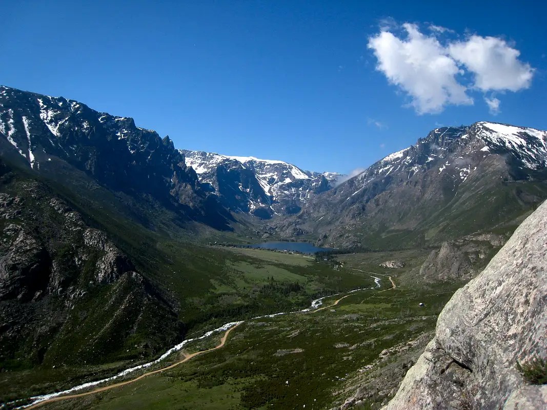 East Rosebud Lake Photos, Diagrams & Topos SummitPost