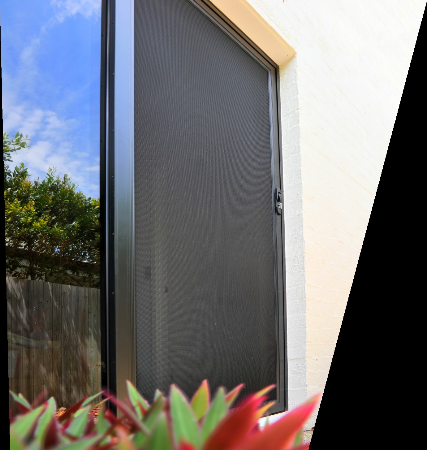 Security Window Screens & Other Tips to Make Your Home Safe