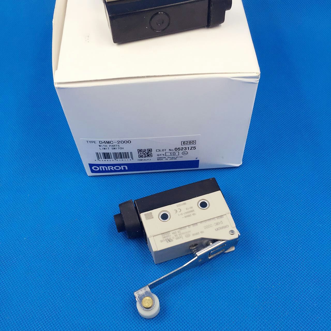 D4MC2000 Omron limit switch