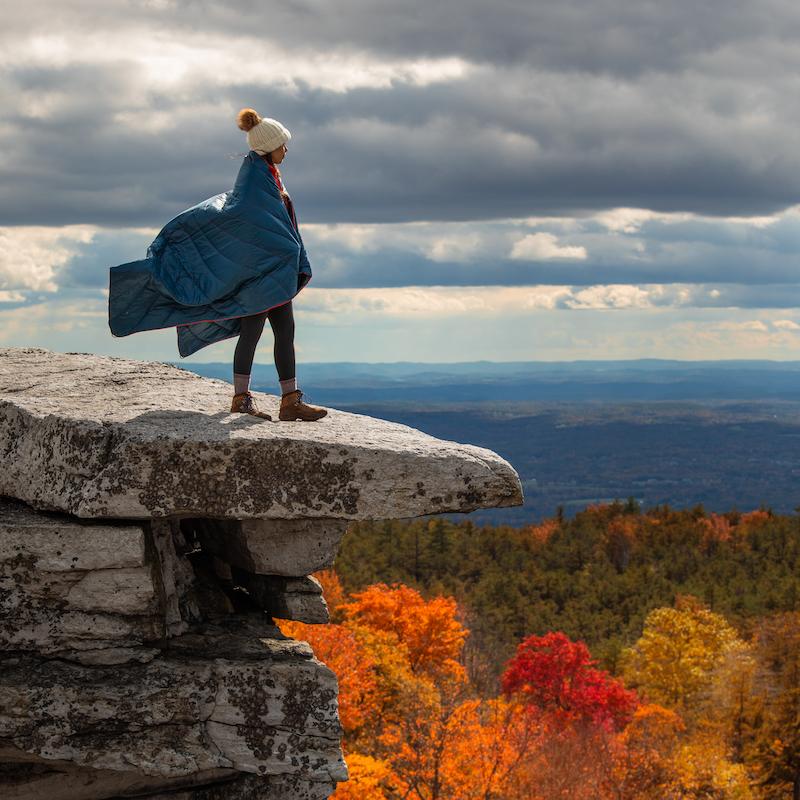 Rumpl Solid Puffy Blanket SunnySports