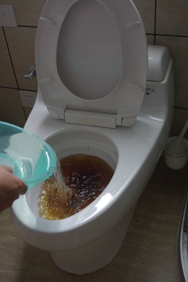 How Do You Unclog a Toilet with an Auger?