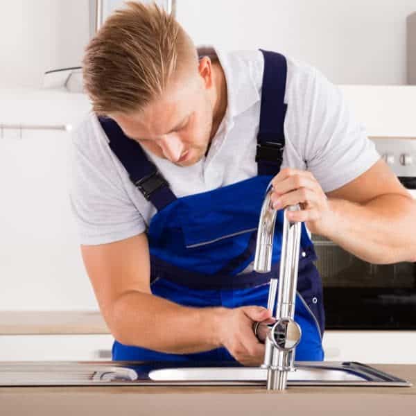 How to identify kitchen faucet brand? (5 Tricks)
