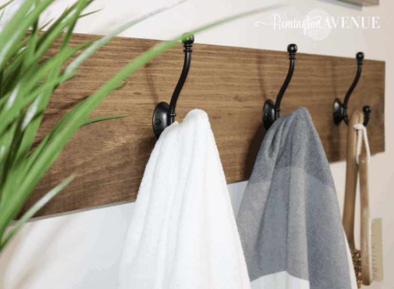 27 Easy Homemade Bathroom Towel Rack Ideas