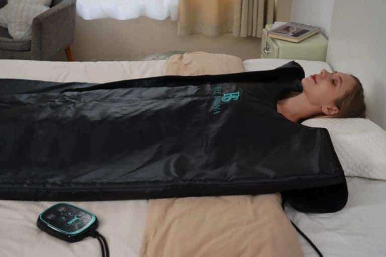 What Does an Infrared Sauna Blanket Do?