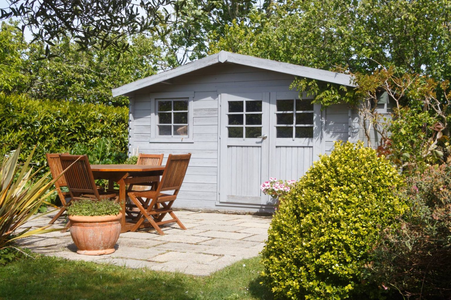 How To Choose The Right Storage Shed Style & Size