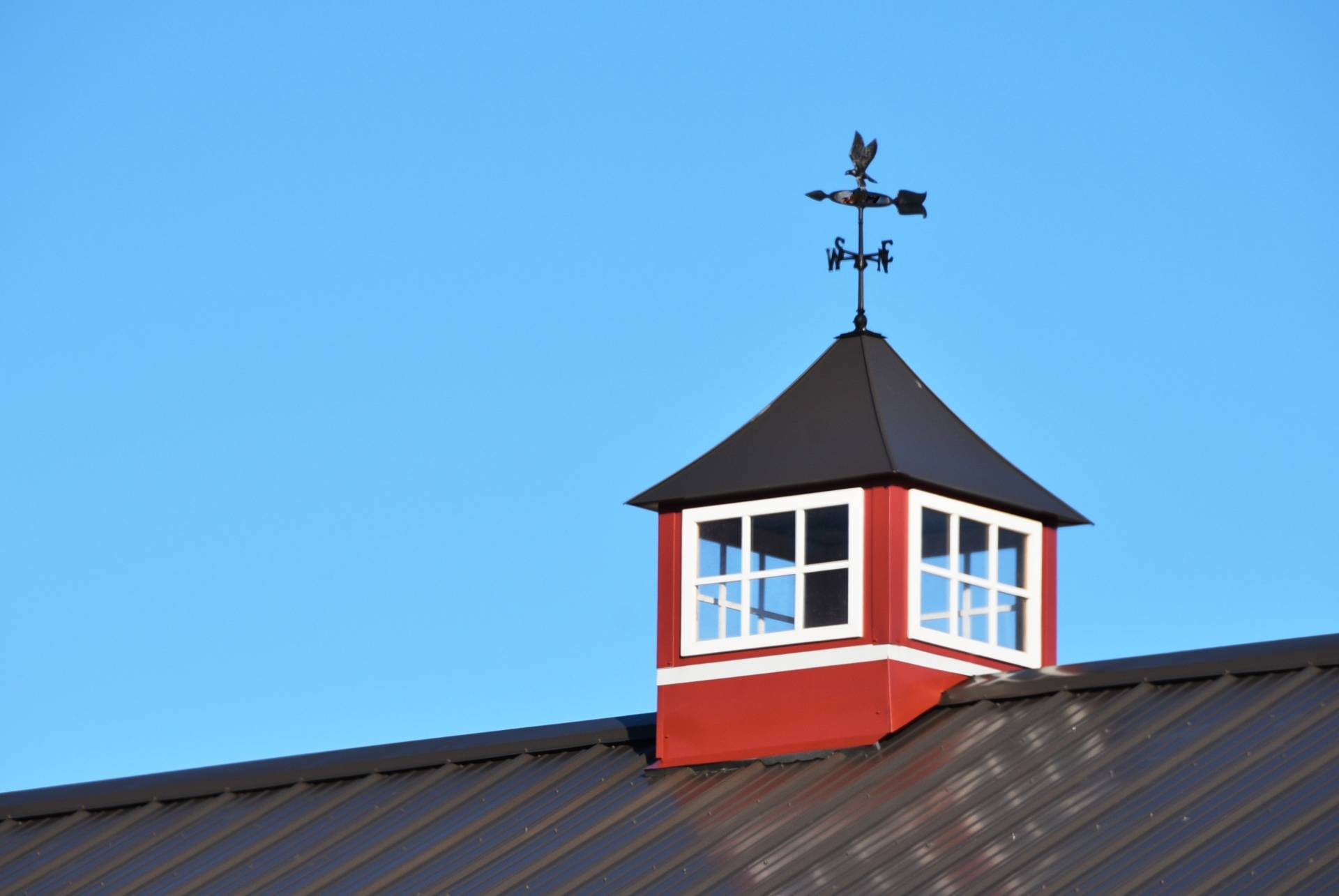 What is a Cupola? Uses, Designs & Other Tips