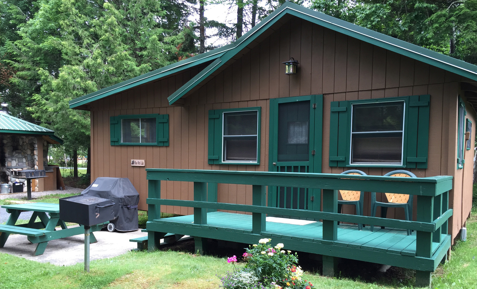 Blue Mountain Lake Lodge Cottage to Rent » Sunset Beach Cottages