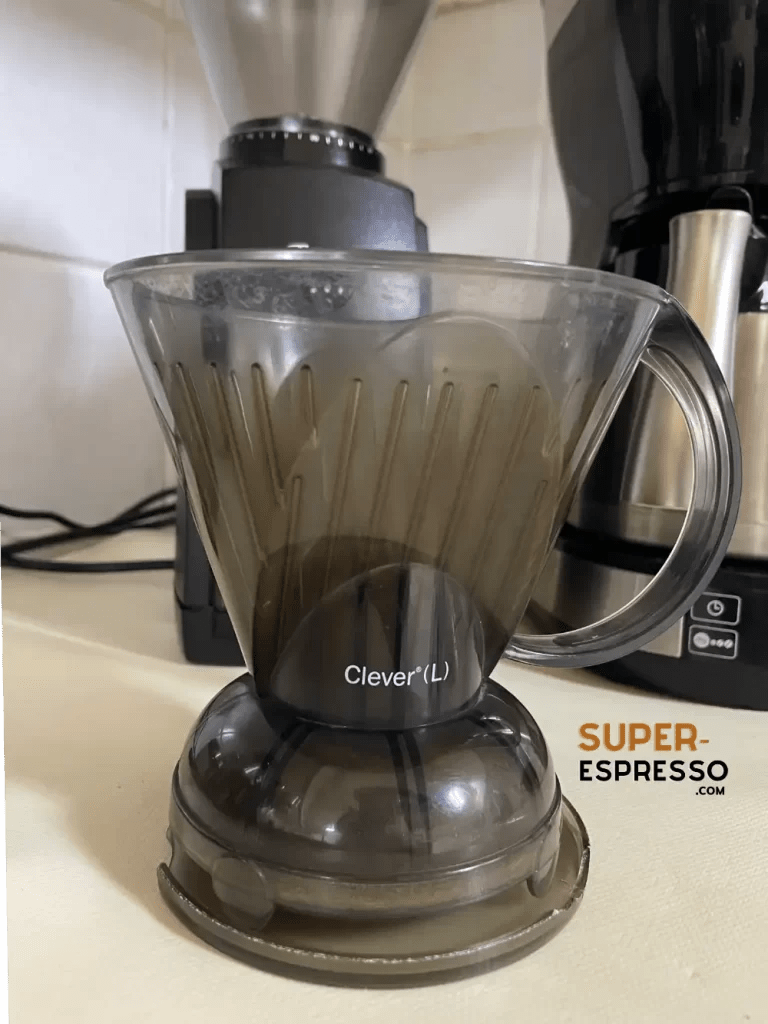 Clever Dripper or Hario V60? Here's How To Choose Between Them