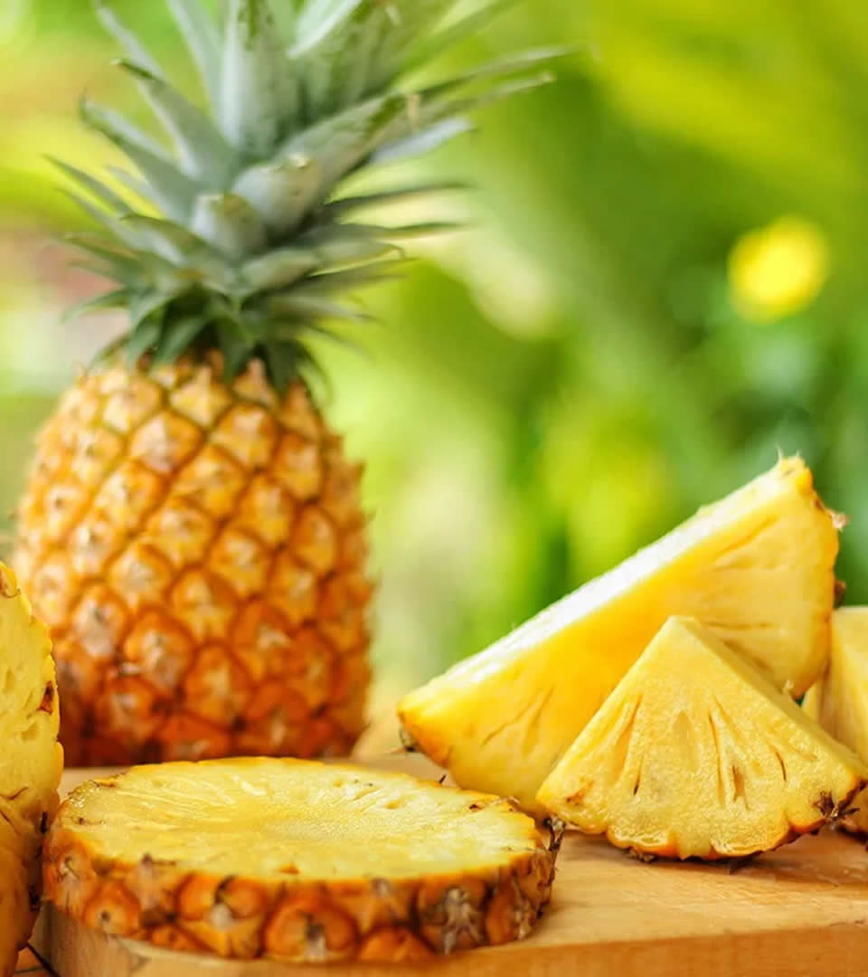 Pineapples Super Harvest, Tanzania