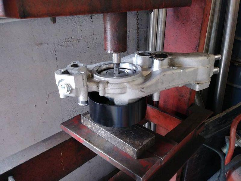 Ls3 Water Pump Pulley Swap Engine Tech