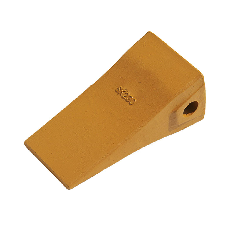 SK230RC Digger excavator bucket teeth and adapter for sale