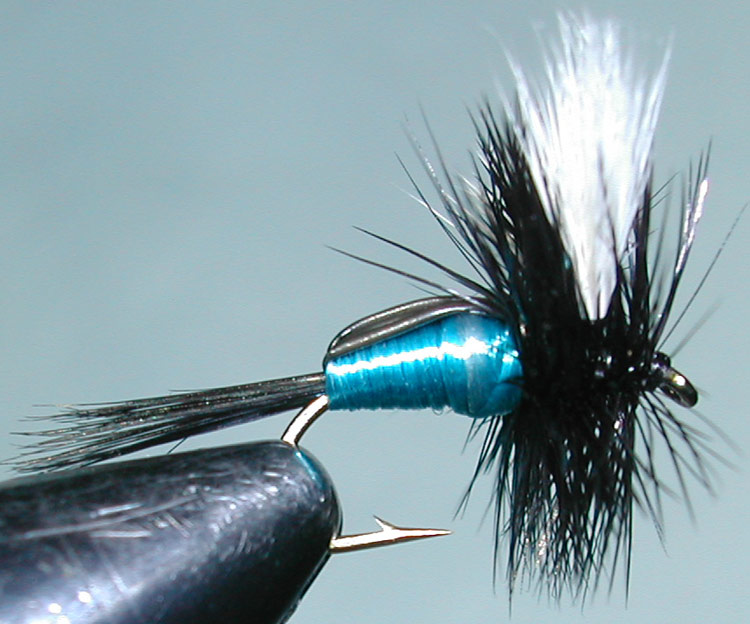 Blowfly Humpy trout fly pattern