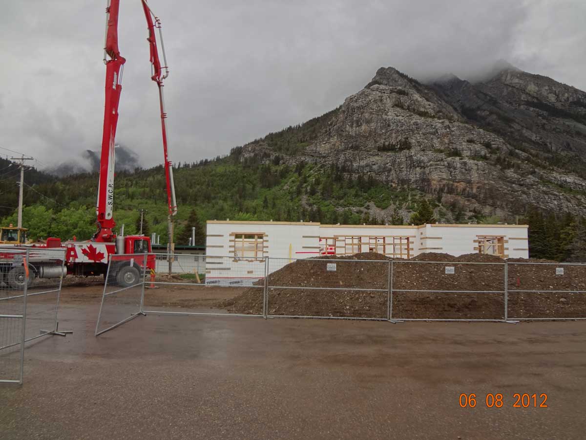 Waterton Tamarack Housing SuperForm