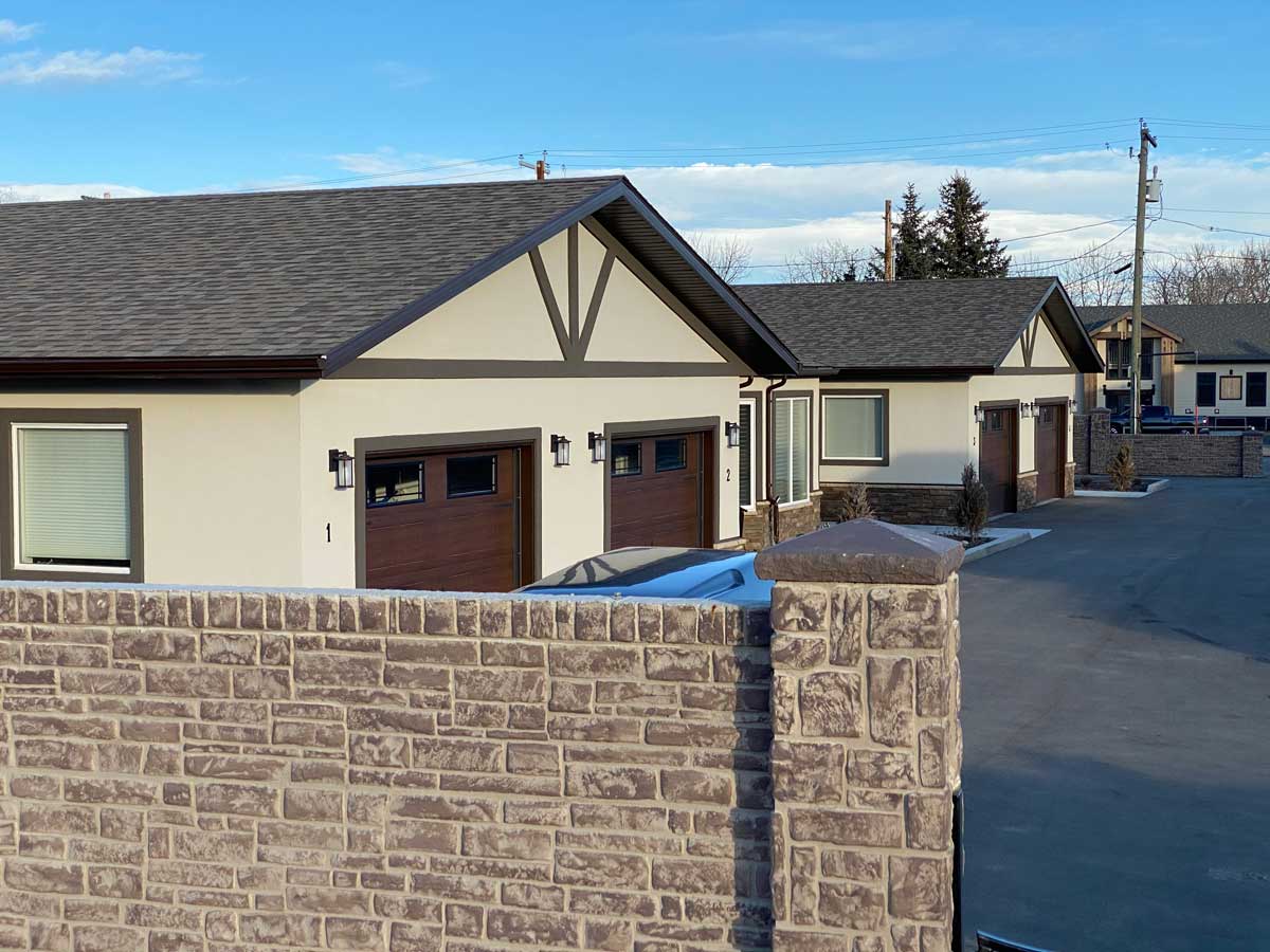 Pincher Creek 4plexes SuperForm