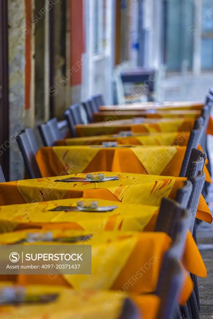 outdoor seating restaurant, Venice SuperStock