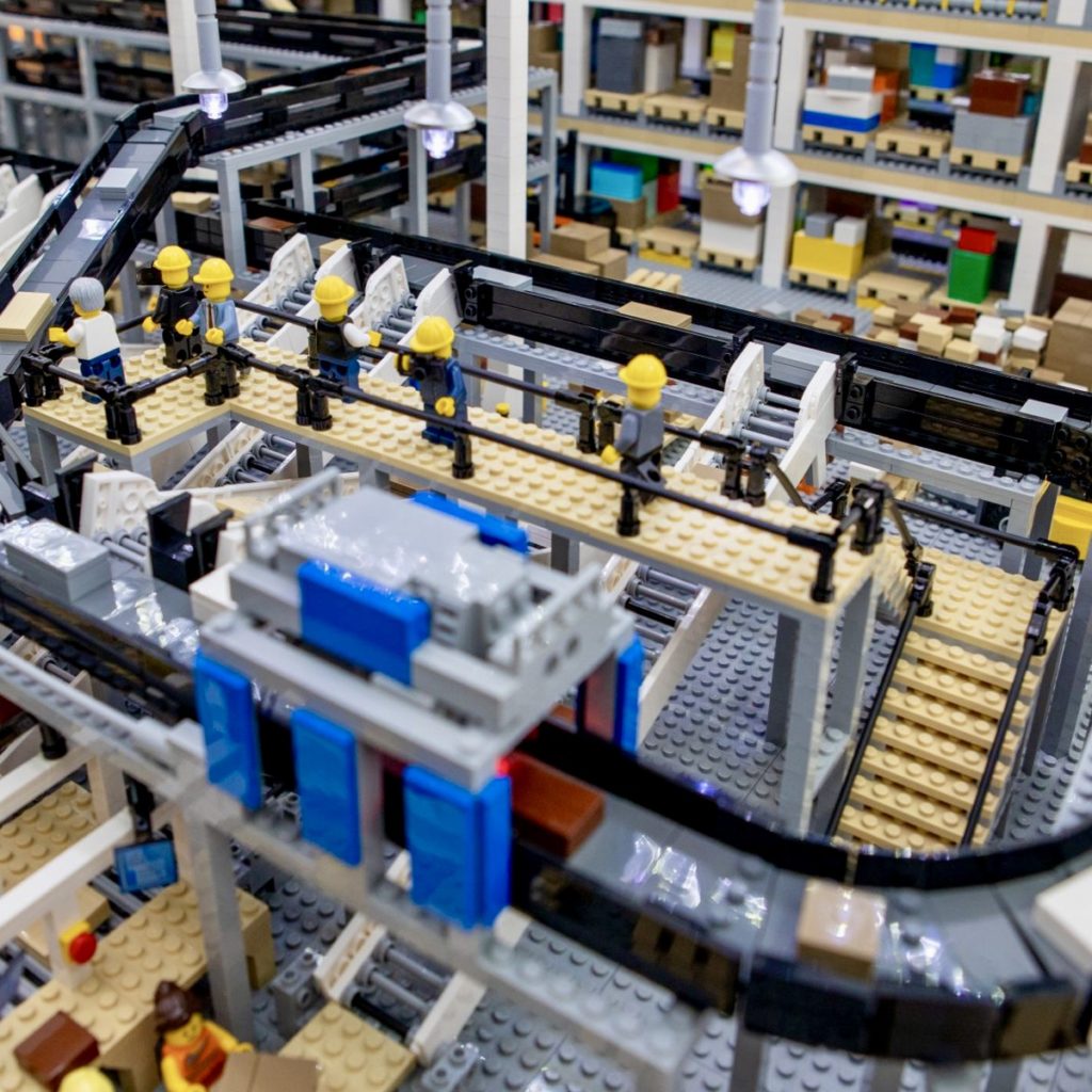 Wenko distribution centre miniaturized in Lego Supply