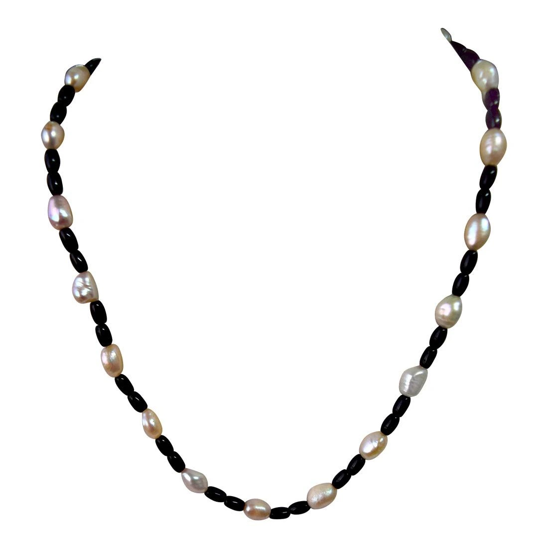 Single Line Real Natural Freshwater Pearl & Black Beads Necklace for