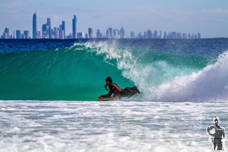 Snapper Rocks Surf Photo by O'Ds Surf Photography 943 am 6 Aug 2014
