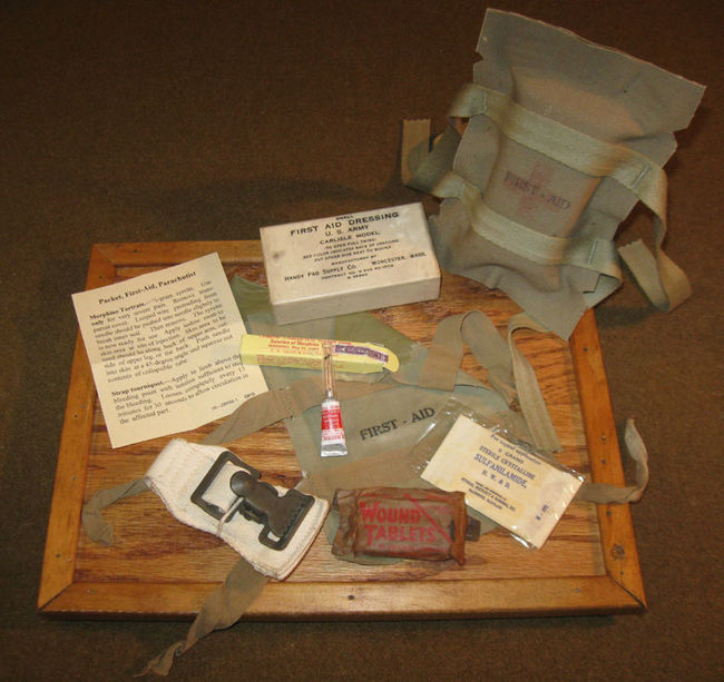 Parachute First Aid Packet CRAIG PICKRALL FIELD & PERSONAL GEAR