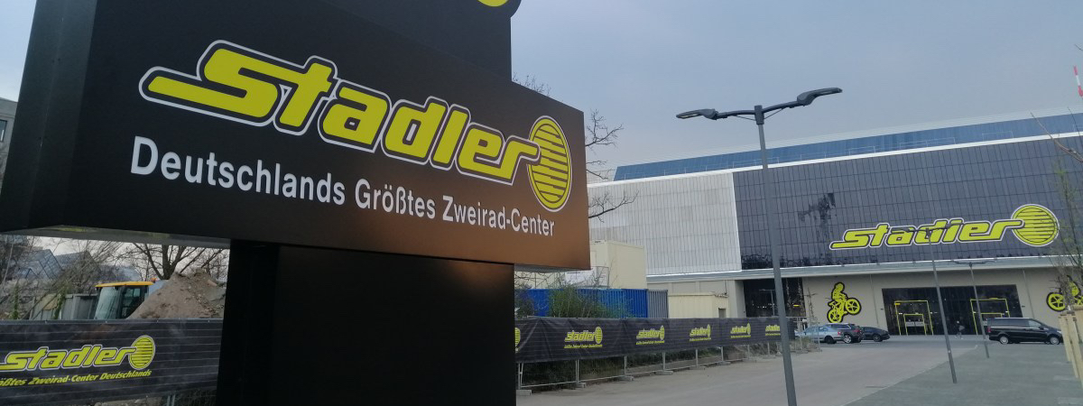 Stadler Leipzig die Megahalle S&S Werbung Regensburg