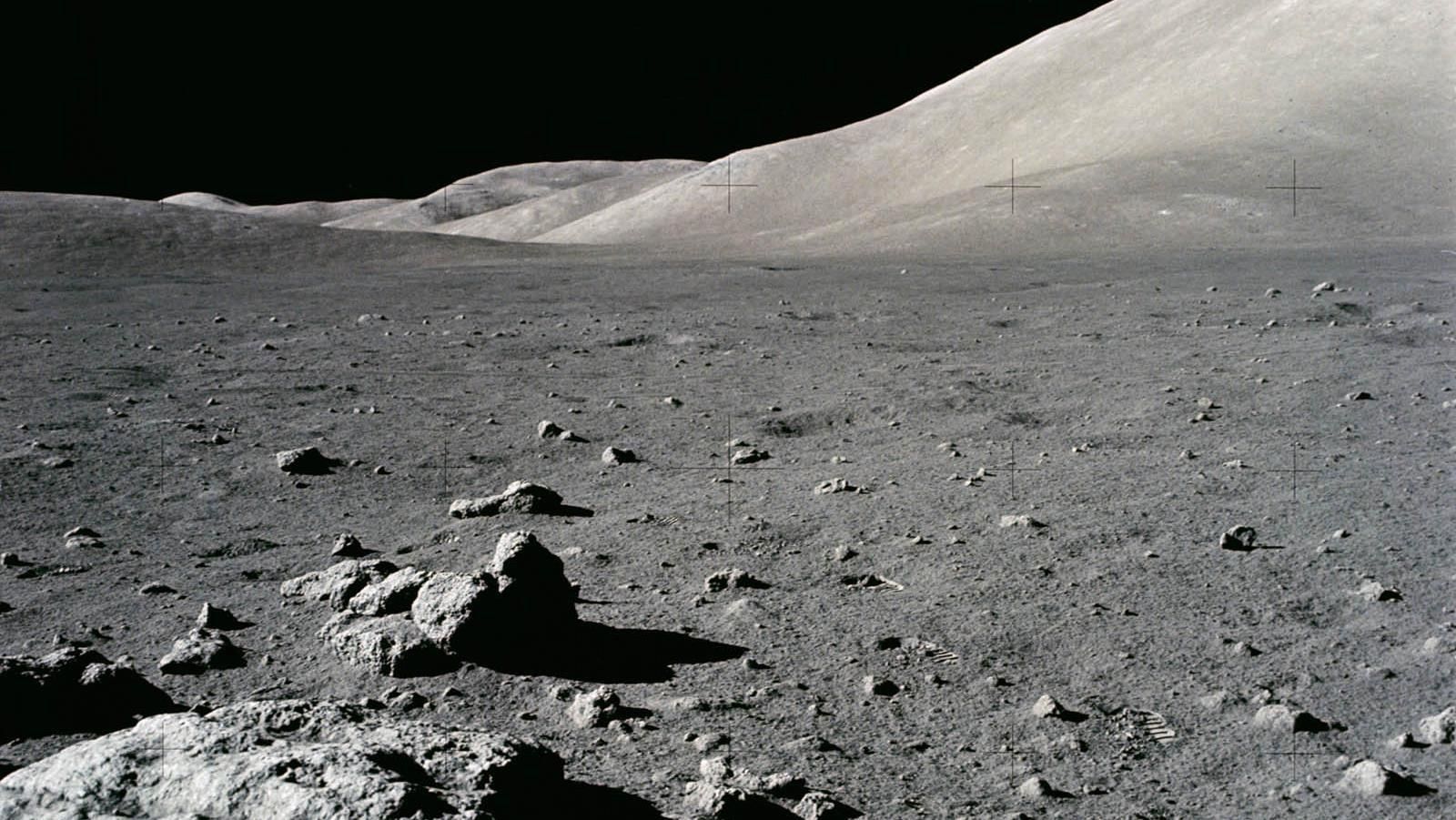 Lunar Vacation Planning SUSE Communities