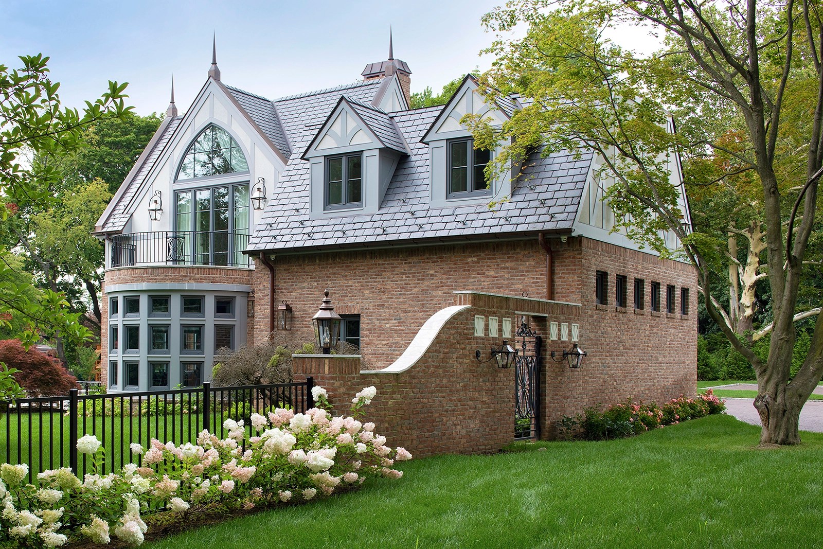 Architectural Trends in 2022 An Interview with Sussan Lari