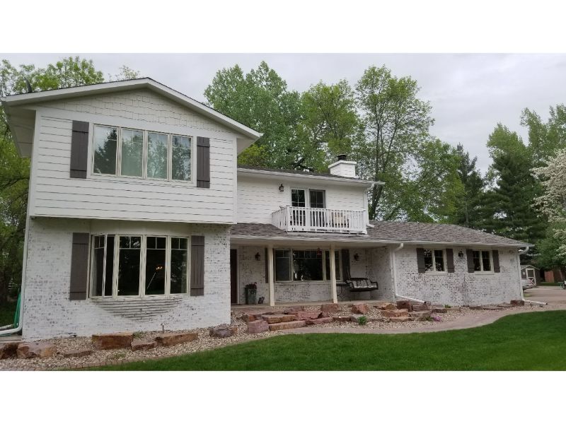 Larson Auction House to Be Moved Sutton Auction