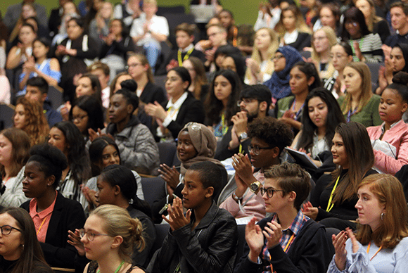 University entry 'rigged' Sutton Trust
