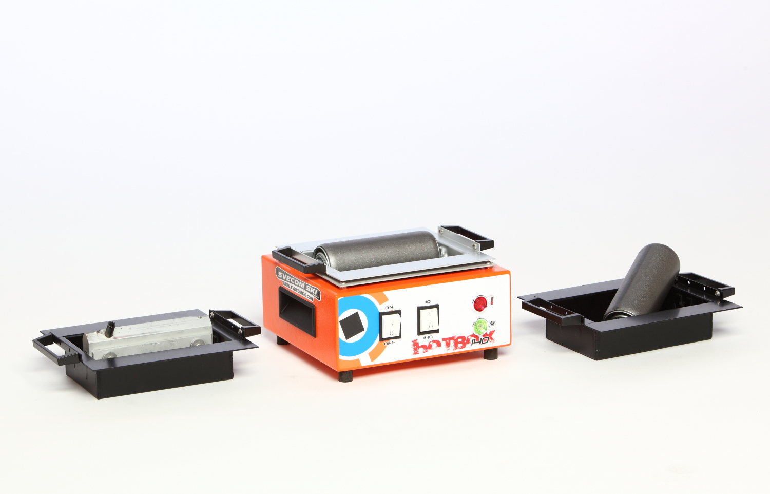 Manual hot waxing machine for skis and snowboards. SKI