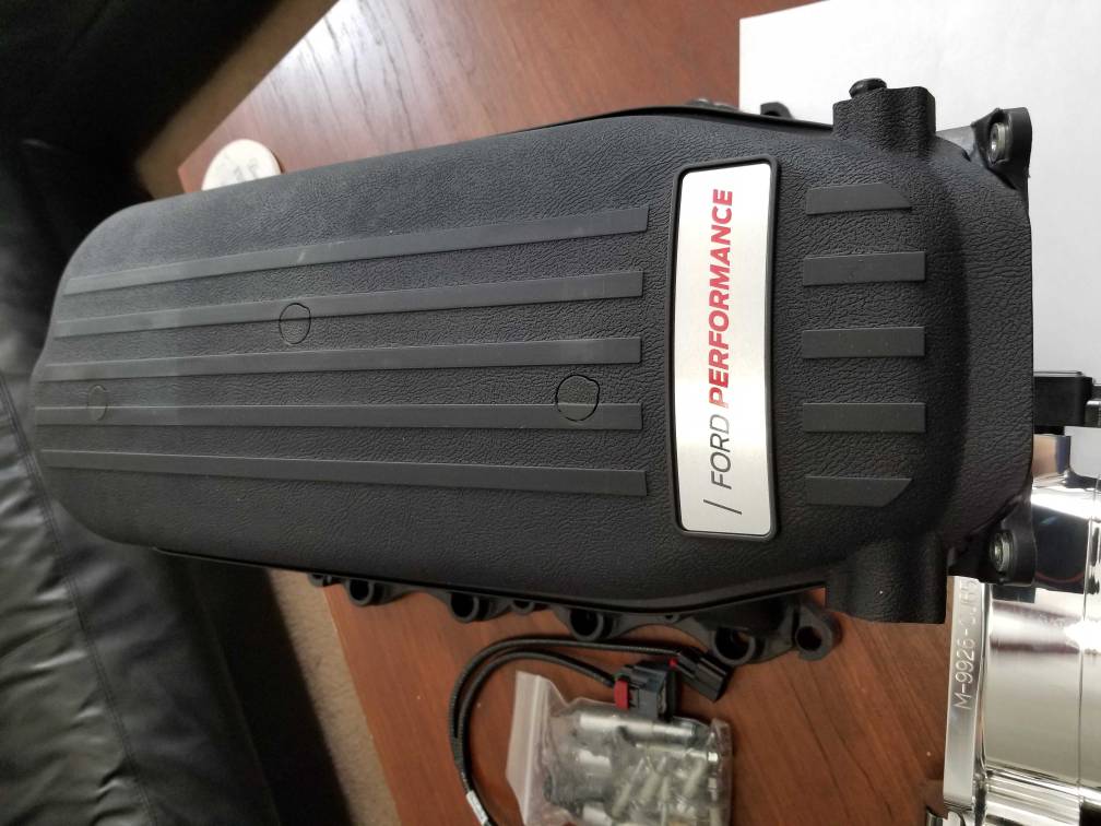 Cobra jet intake manifold and throttle body BNIB