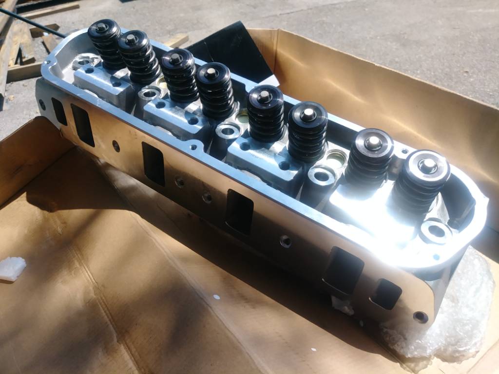 Who makes a good set of 1.6 rocker rollers