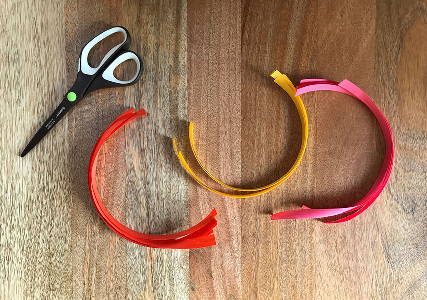 DIY How to Make a Curling Ribbon Bow